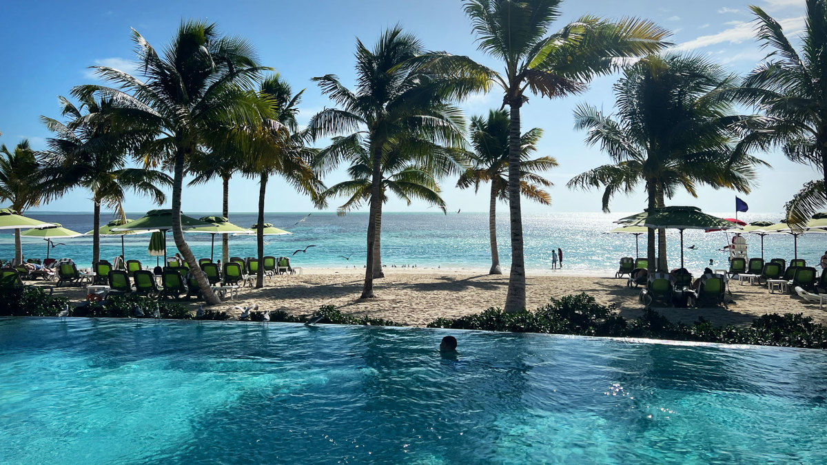 Bahamas Gives Royal Caribbean, Carnival, Norwegian Key Covid News