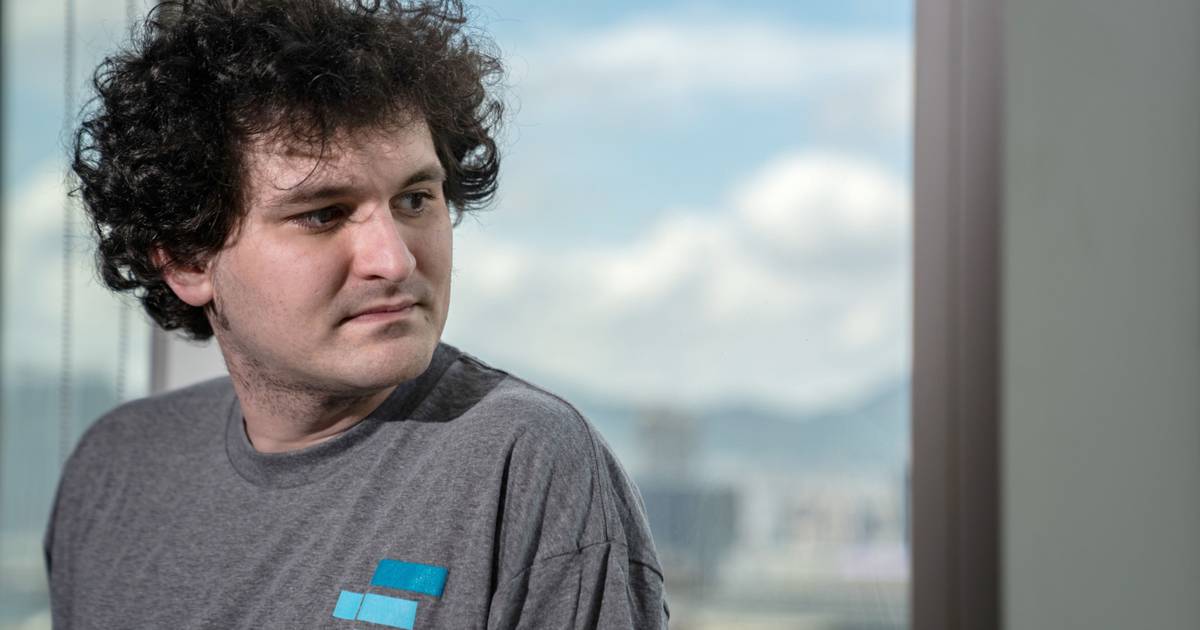 Former FTX CEO arrested in Bahamas, charged by US with scheme to defraud crypto investors